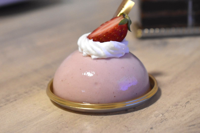 アトリエアニバーサリー 苺ムースのケーキ