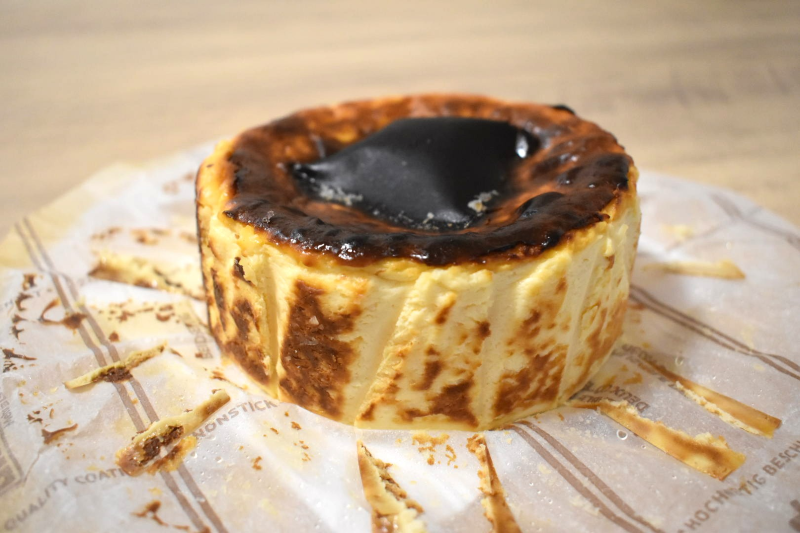 熟成バスクチーズケーキ　実食①