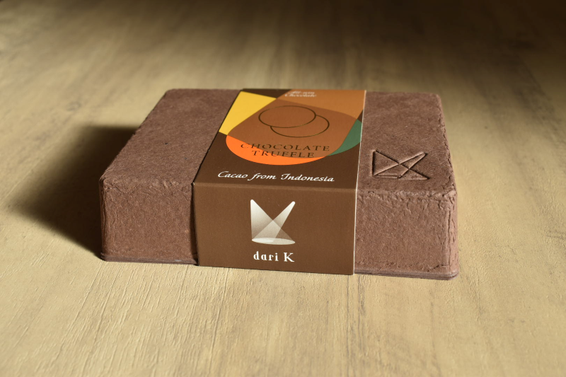 Dari K（ダリケー）カカオが香るチョコレート・トリュフ -shizuku- パッケージ